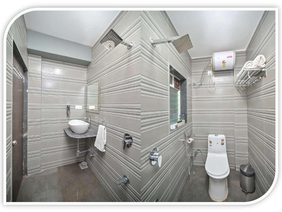 2Bhk Florista Villa ロナバラ エクステリア 写真